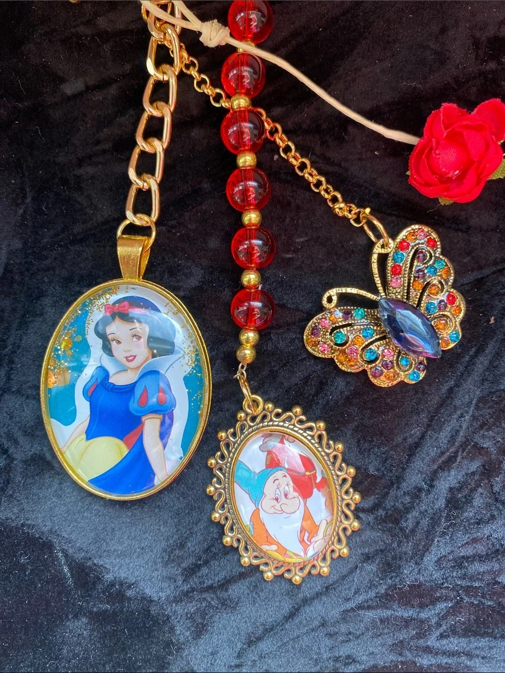 Disney Snow White Bag Charm Key Ring Princess Apple Purse Charm Keychain Rare